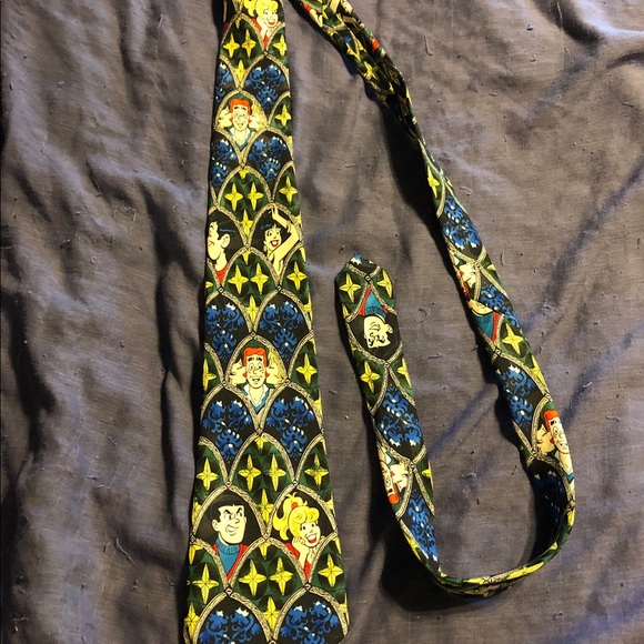 ARCHIE COMIC TIE VINTAGE 57 inches long EUC - Picture 2 of 8
